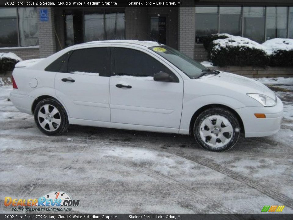 Cloud 9 White 2002 Ford Focus ZTS Sedan Photo #6