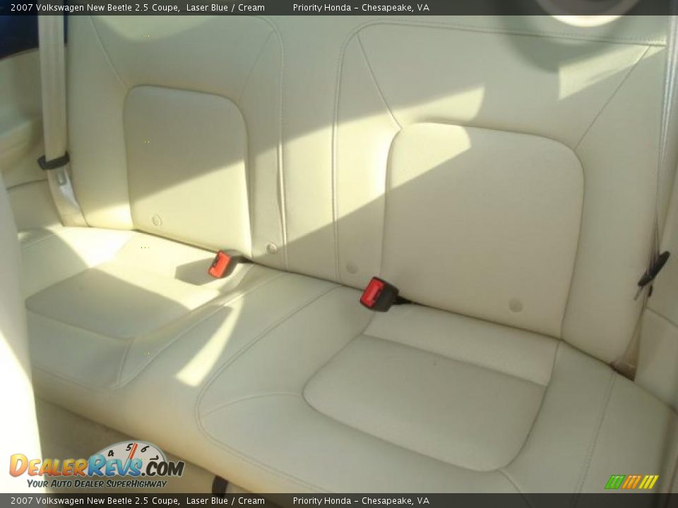 2007 Volkswagen New Beetle 2.5 Coupe Laser Blue / Cream Photo #11