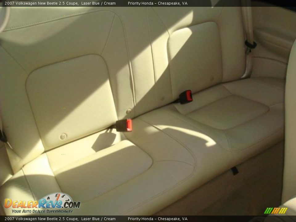 2007 Volkswagen New Beetle 2.5 Coupe Laser Blue / Cream Photo #13
