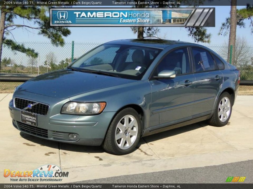 2004 Volvo S40 T5 Mistral Green Metallic / Dark Beige/Quartz Photo #1