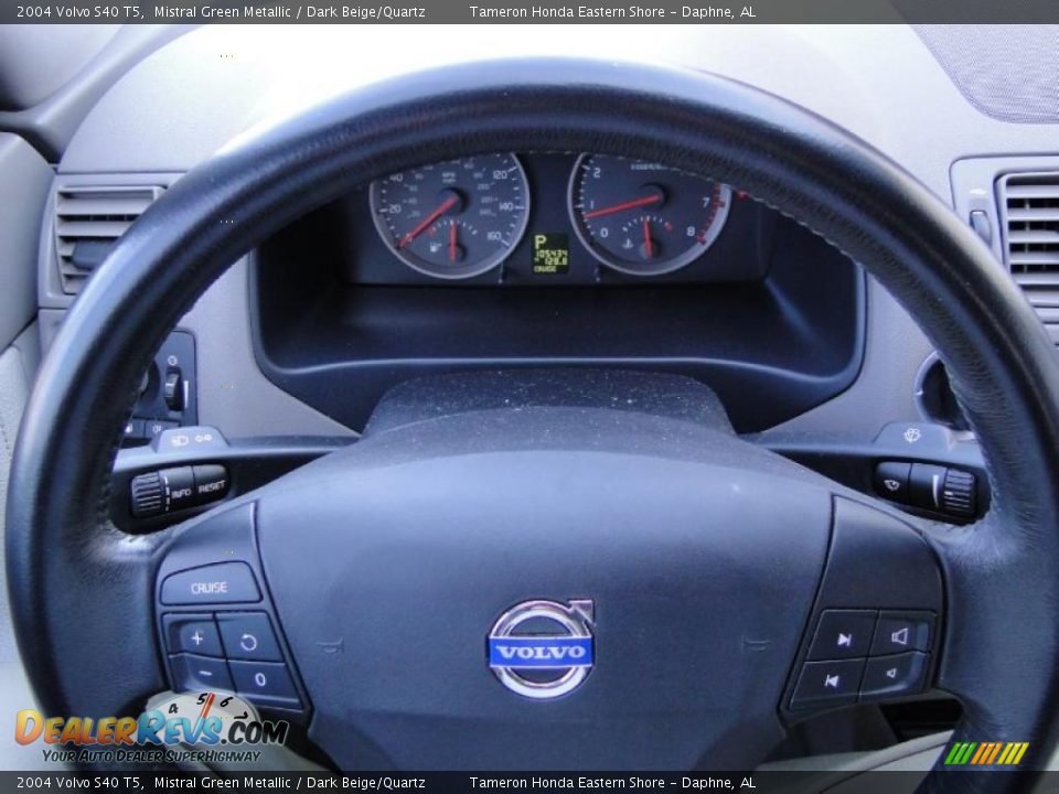 2004 Volvo S40 T5 Mistral Green Metallic / Dark Beige/Quartz Photo #16