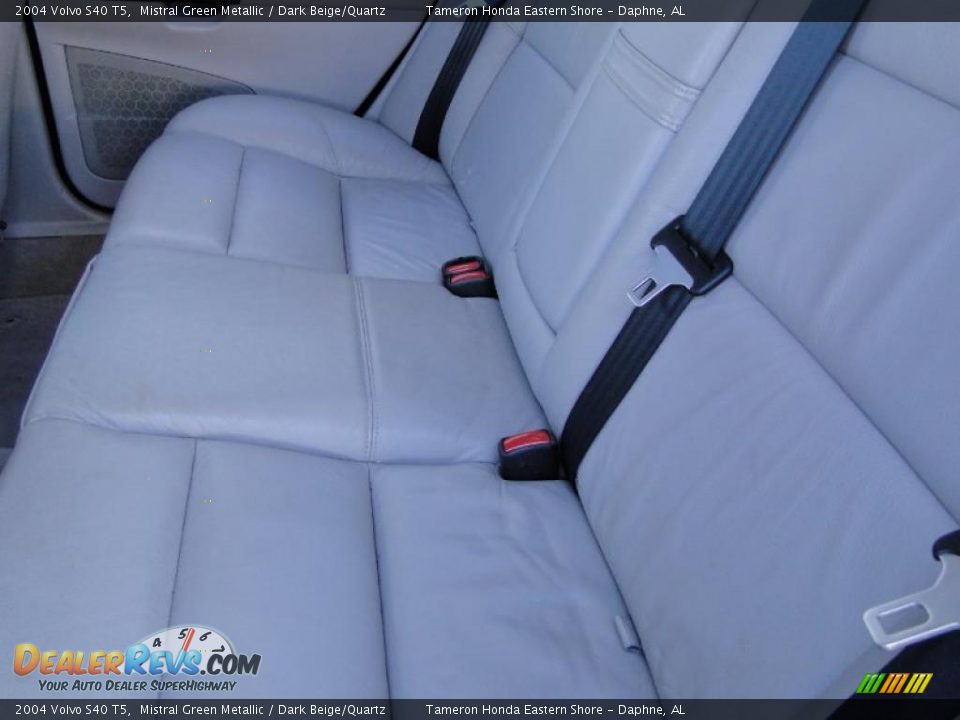 2004 Volvo S40 T5 Mistral Green Metallic / Dark Beige/Quartz Photo #26