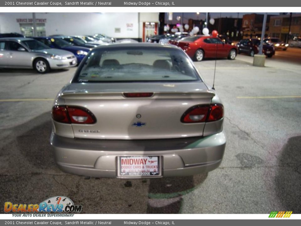 2001 Chevrolet Cavalier Coupe Sandrift Metallic / Neutral Photo #3