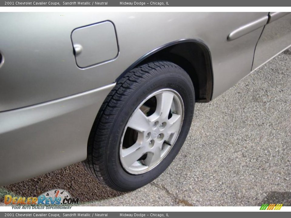 2001 Chevrolet Cavalier Coupe Sandrift Metallic / Neutral Photo #6