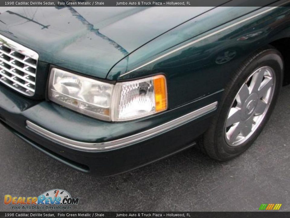 1998 Cadillac DeVille Sedan Polo Green Metallic / Shale Photo #4