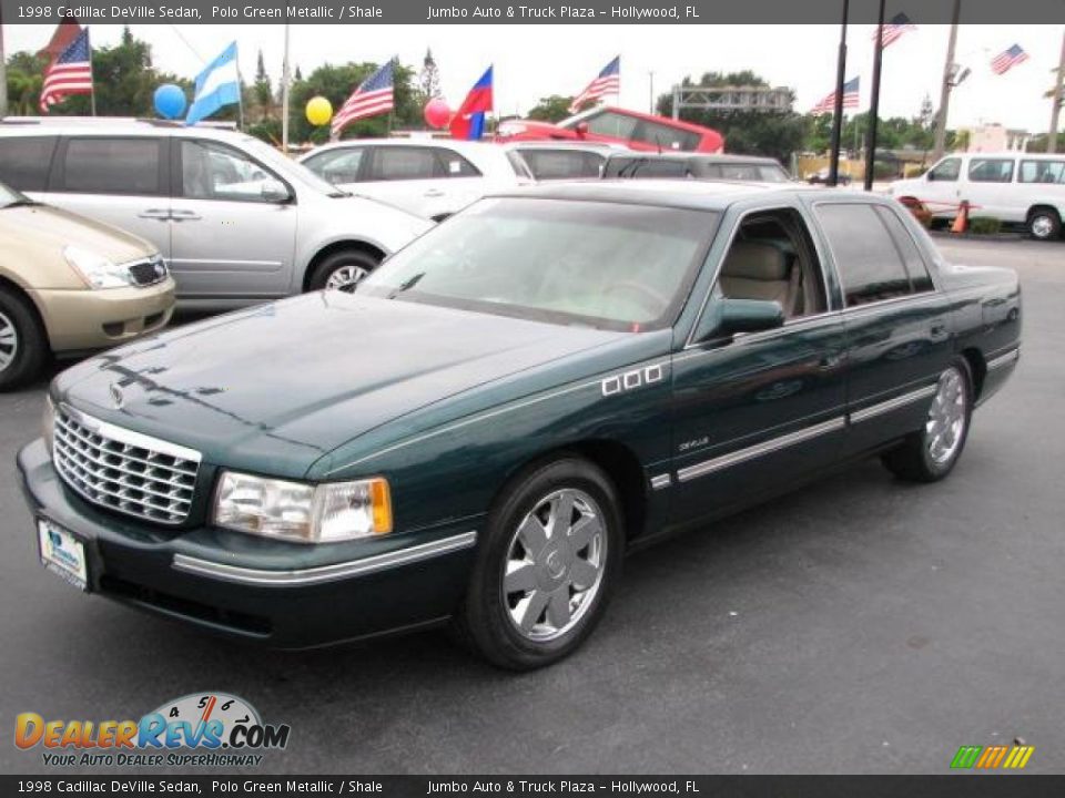 1998 Cadillac DeVille Sedan Polo Green Metallic / Shale Photo #5