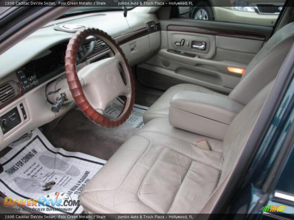 1998 Cadillac DeVille Sedan Polo Green Metallic / Shale Photo #22