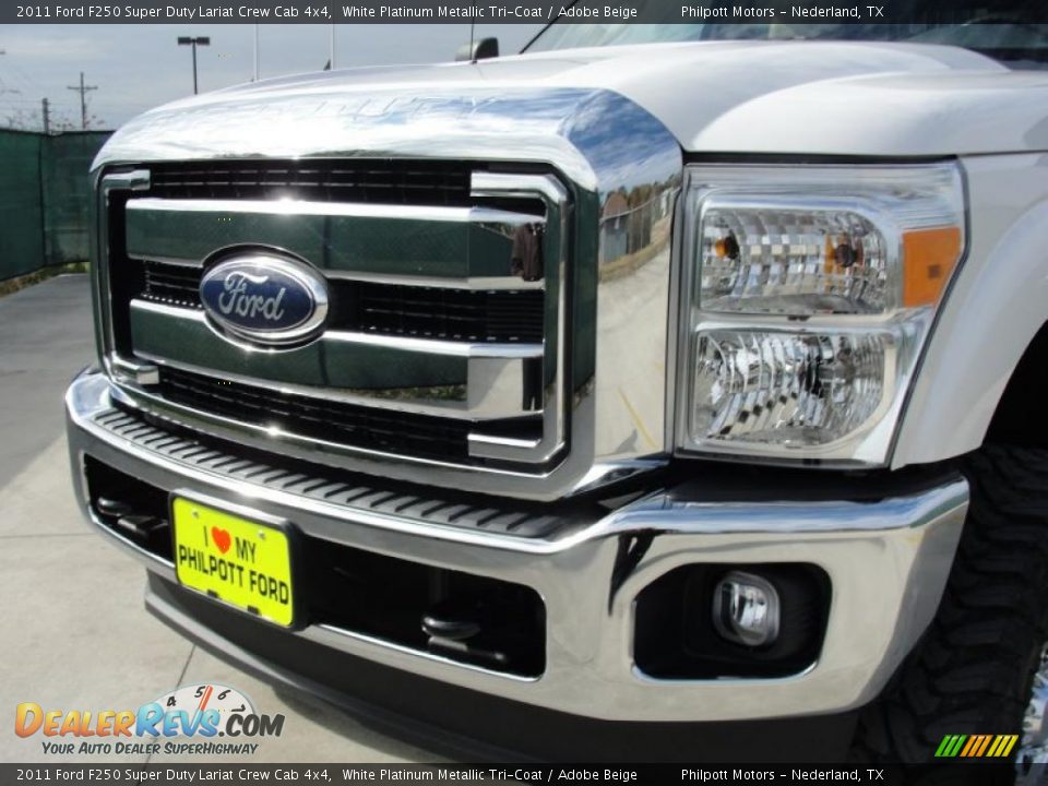 White Platinum Metallic Tri-Coat 2011 Ford F250 Super Duty Lariat Crew Cab 4x4 Photo #12