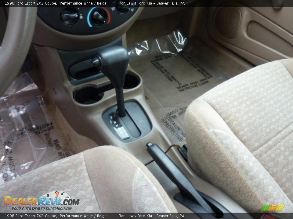 1998 Ford Escort ZX2 Coupe Shifter Photo #23