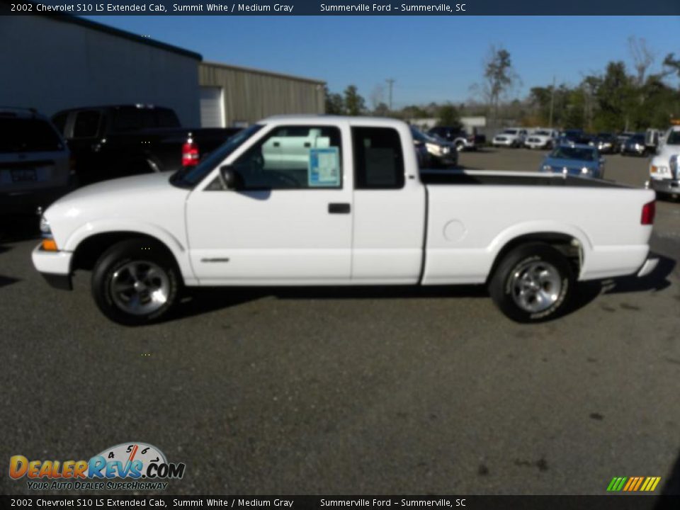 2002 Chevrolet S10 LS Extended Cab Summit White / Medium Gray Photo #2