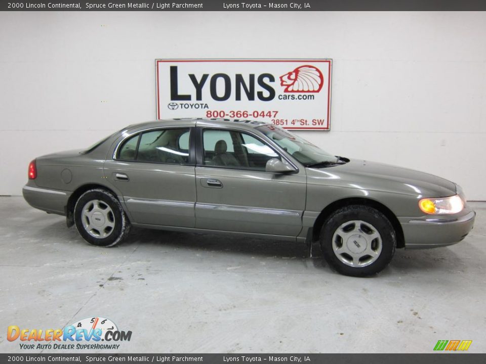 2000 Lincoln Continental Spruce Green Metallic / Light Parchment Photo #13