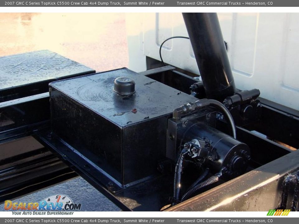 2007 GMC C Series TopKick C5500 Crew Cab 4x4 Dump Truck Summit White / Pewter Photo #15