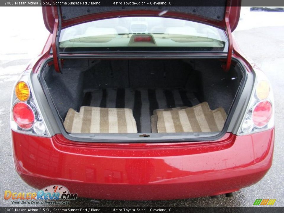 2003 Nissan Altima 2.5 SL Sonoma Sunset Red / Blond Photo #26