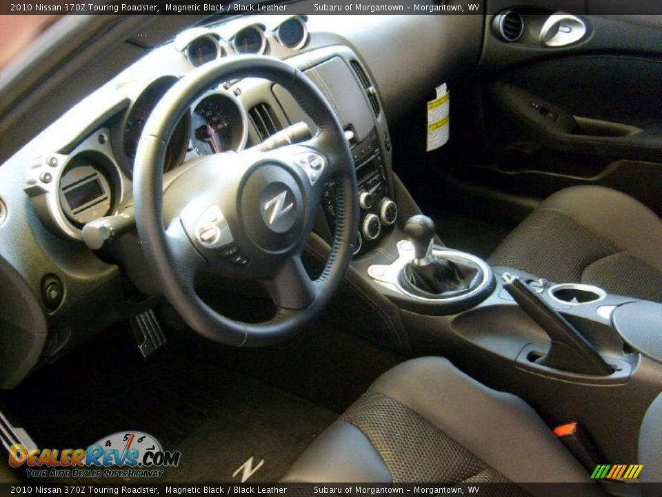 2010 Nissan 370Z Touring Roadster Magnetic Black / Black Leather Photo #13