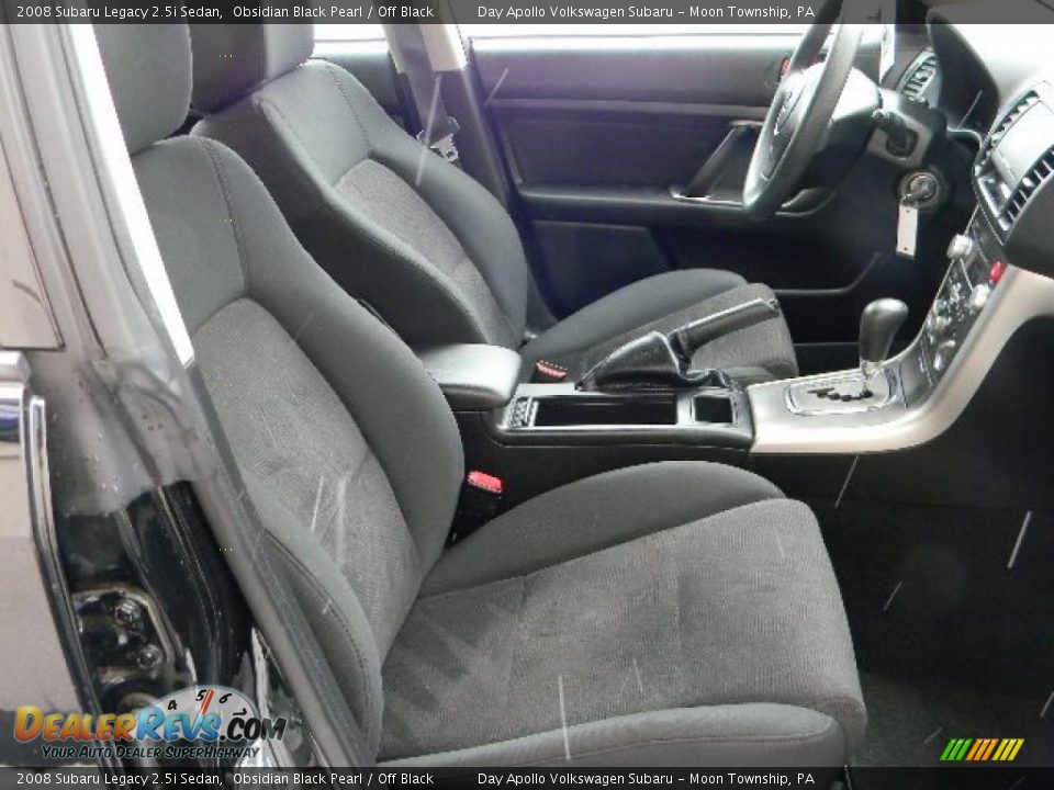 2008 Subaru Legacy 2.5i Sedan Obsidian Black Pearl / Off Black Photo #17