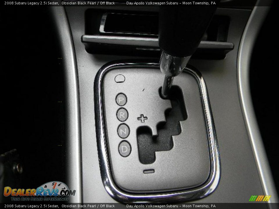 2008 Subaru Legacy 2.5i Sedan Obsidian Black Pearl / Off Black Photo #25