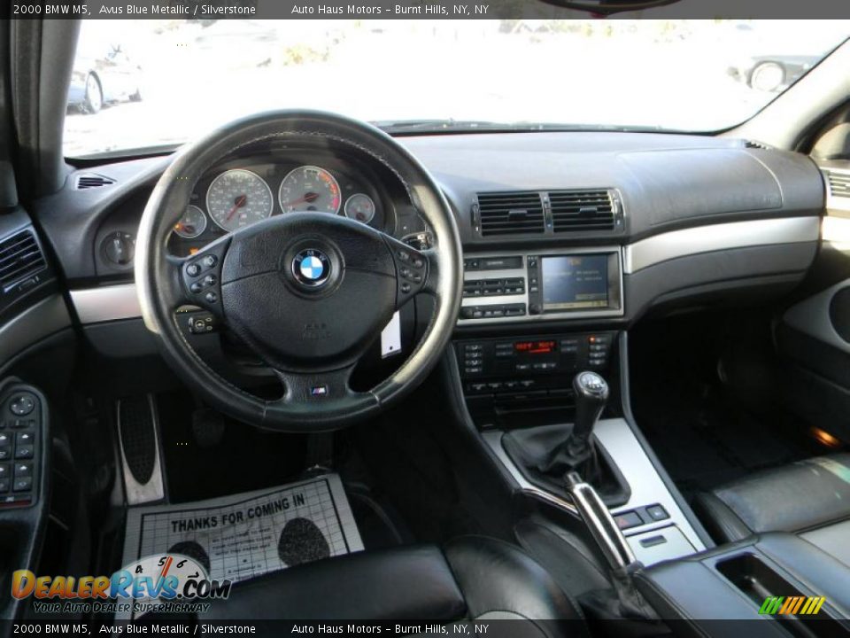Dashboard of 2000 BMW M5  Photo #27