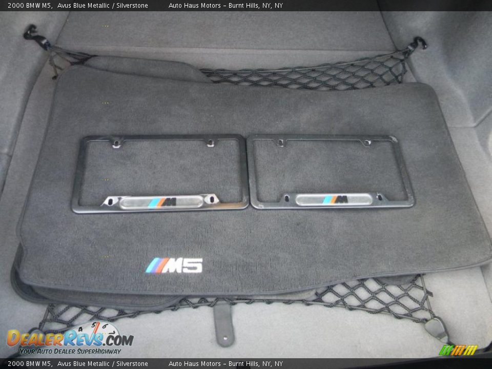 2000 BMW M5  Trunk Photo #29