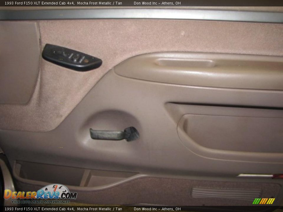 1993 Ford F150 XLT Extended Cab 4x4 Mocha Frost Metallic / Tan Photo #9