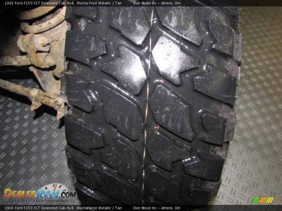 1993 Ford F150 XLT Extended Cab 4x4 Mocha Frost Metallic / Tan Photo #13