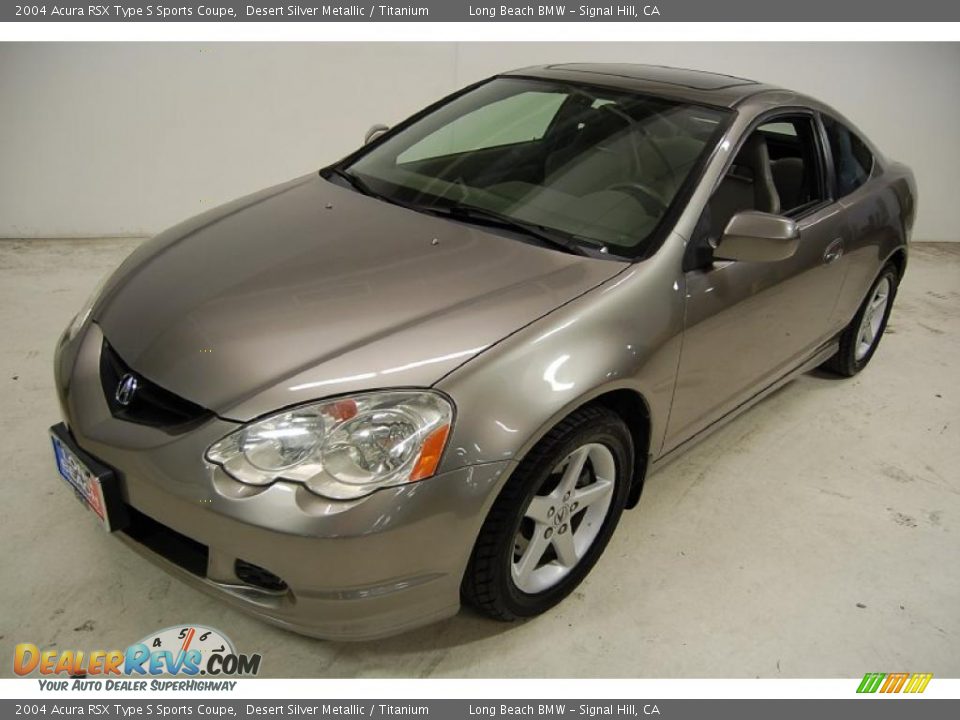 Front 3/4 View of 2004 Acura RSX Type S Sports Coupe Photo #9