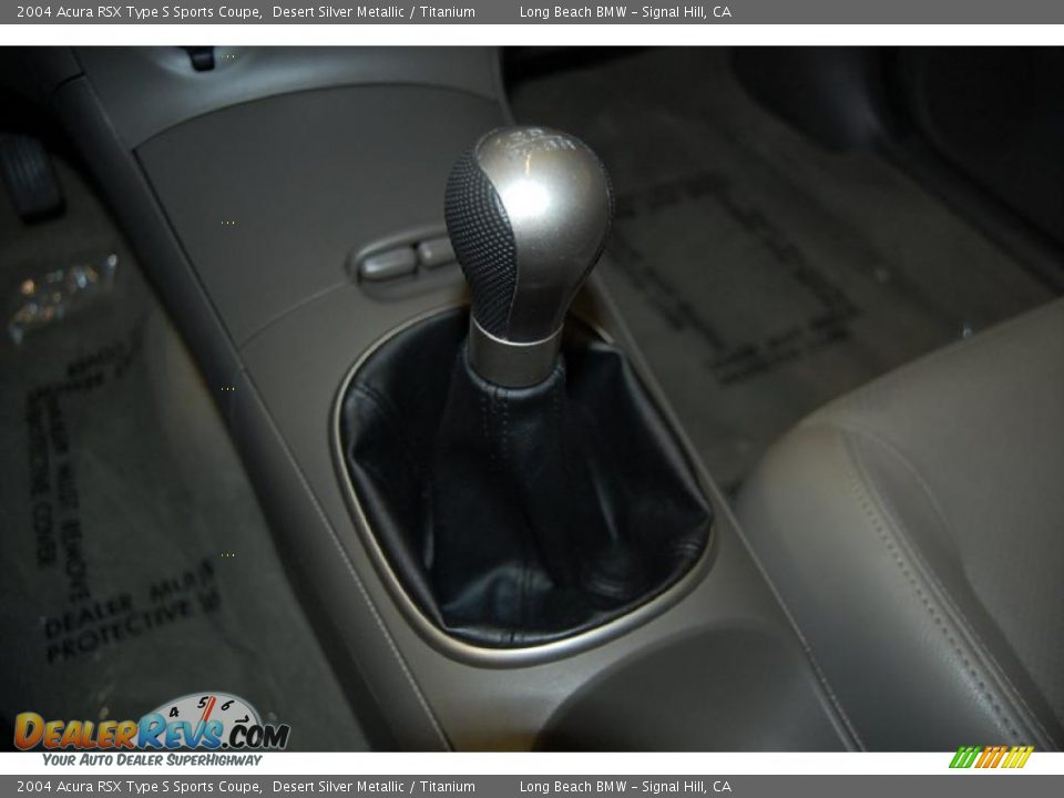 2004 Acura RSX Type S Sports Coupe Shifter Photo #28