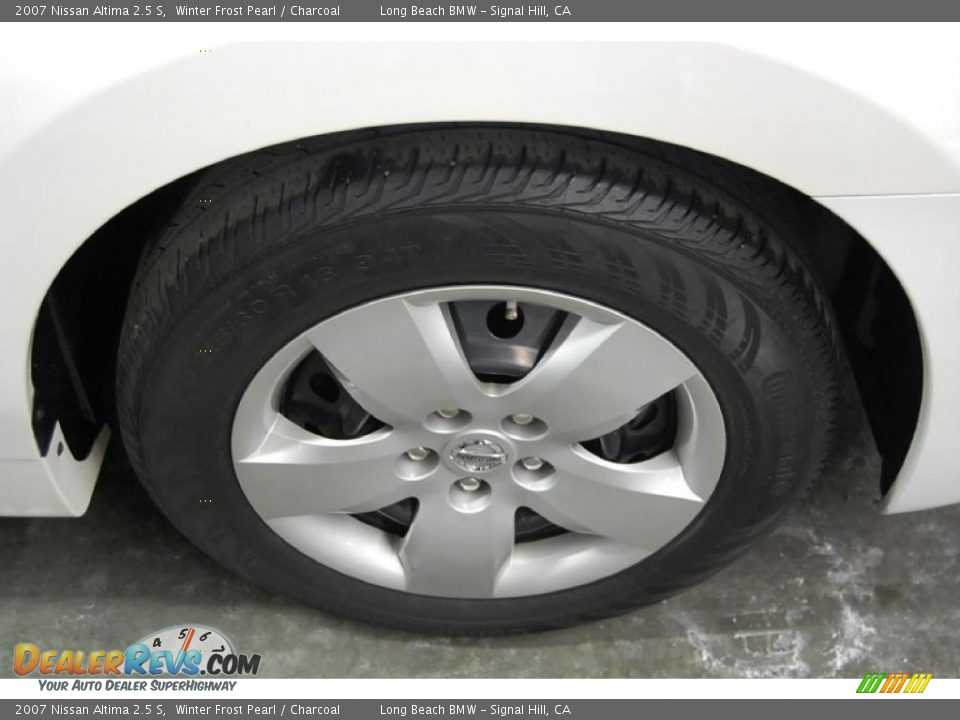 2007 Nissan Altima 2.5 S Winter Frost Pearl / Charcoal Photo #2