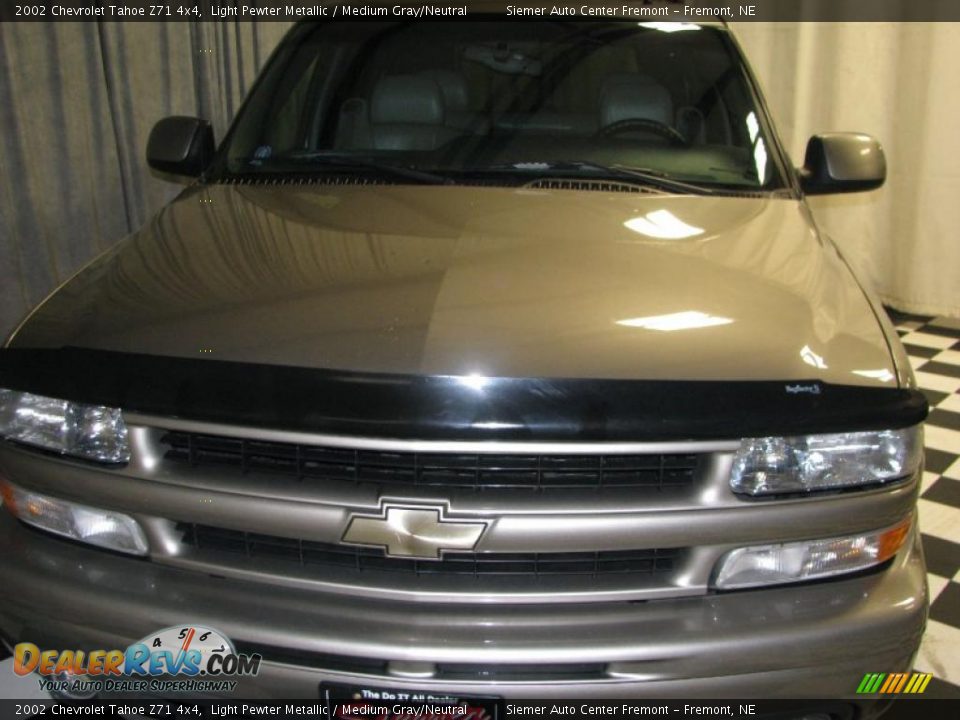 2002 Chevrolet Tahoe Z71 4x4 Light Pewter Metallic / Medium Gray/Neutral Photo #5