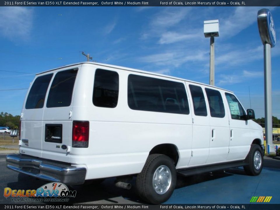 Oxford White 2011 Ford E Series Van E350 XLT Extended Passenger Photo #3