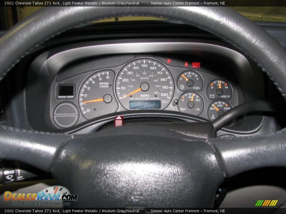 2002 Chevrolet Tahoe Z71 4x4 Light Pewter Metallic / Medium Gray/Neutral Photo #26
