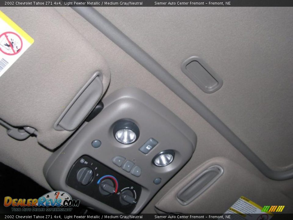 2002 Chevrolet Tahoe Z71 4x4 Light Pewter Metallic / Medium Gray/Neutral Photo #27