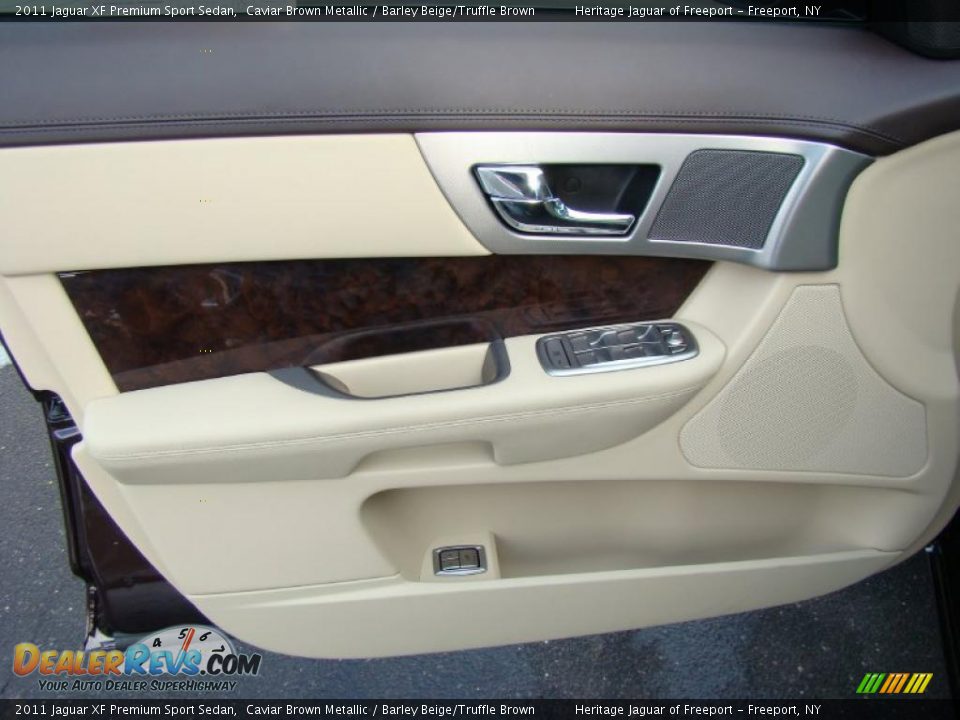 Door Panel of 2011 Jaguar XF Premium Sport Sedan Photo #9