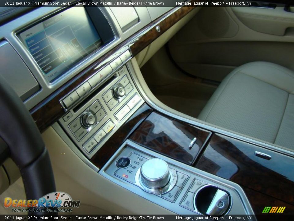 Controls of 2011 Jaguar XF Premium Sport Sedan Photo #15