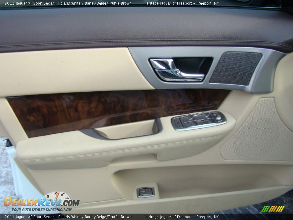 Door Panel of 2011 Jaguar XF Sport Sedan Photo #9