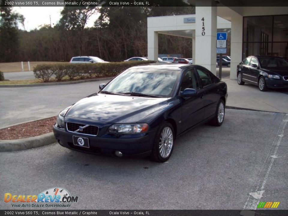 2002 Volvo S60 T5 Cosmos Blue Metallic / Graphite Photo #3