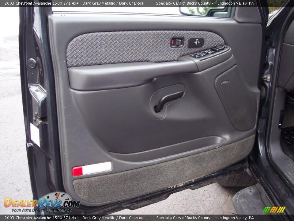 2003 Chevrolet Avalanche 1500 Z71 4x4 Dark Gray Metallic / Dark Charcoal Photo #27