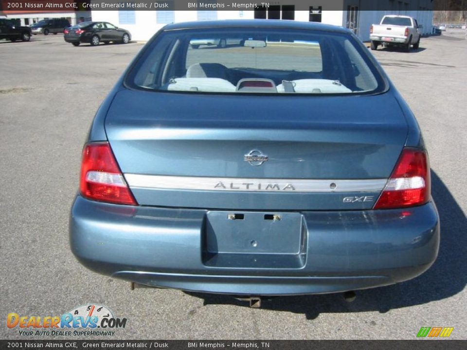 2001 Nissan Altima GXE Green Emerald Metallic / Dusk Photo #4