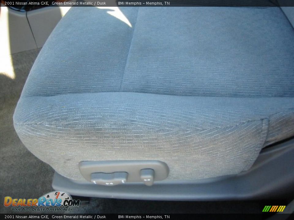2001 Nissan Altima GXE Green Emerald Metallic / Dusk Photo #9