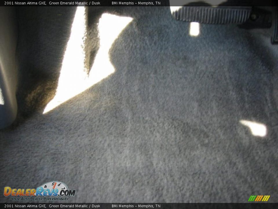 2001 Nissan Altima GXE Green Emerald Metallic / Dusk Photo #11