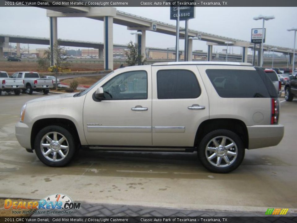 Gold Mist Metallic 2011 GMC Yukon Denali Photo #2