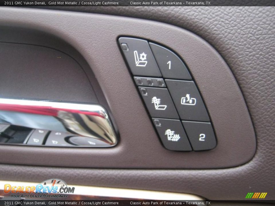 2011 GMC Yukon Denali Gold Mist Metallic / Cocoa/Light Cashmere Photo #21