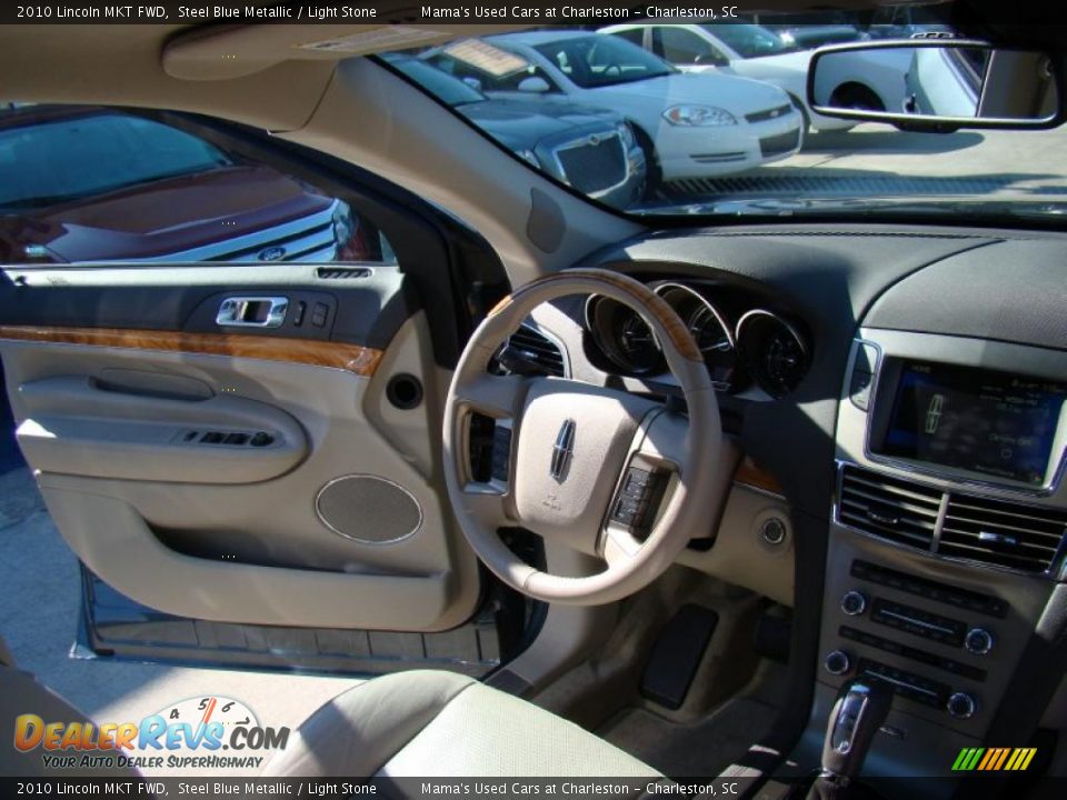 2010 Lincoln MKT FWD Steel Blue Metallic / Light Stone Photo #21