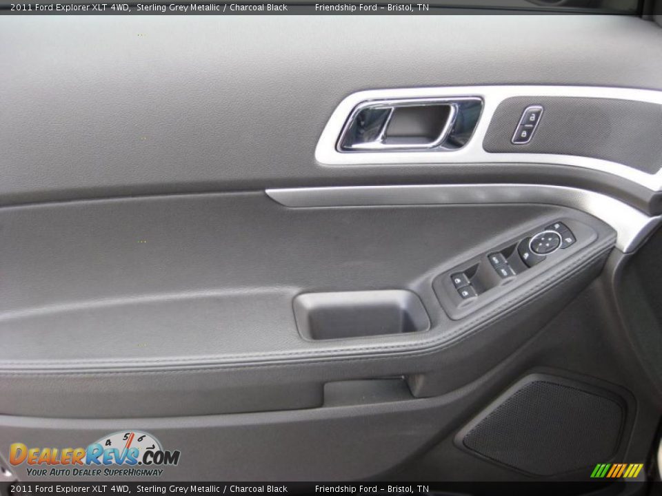 Door Panel of 2011 Ford Explorer XLT 4WD Photo #14