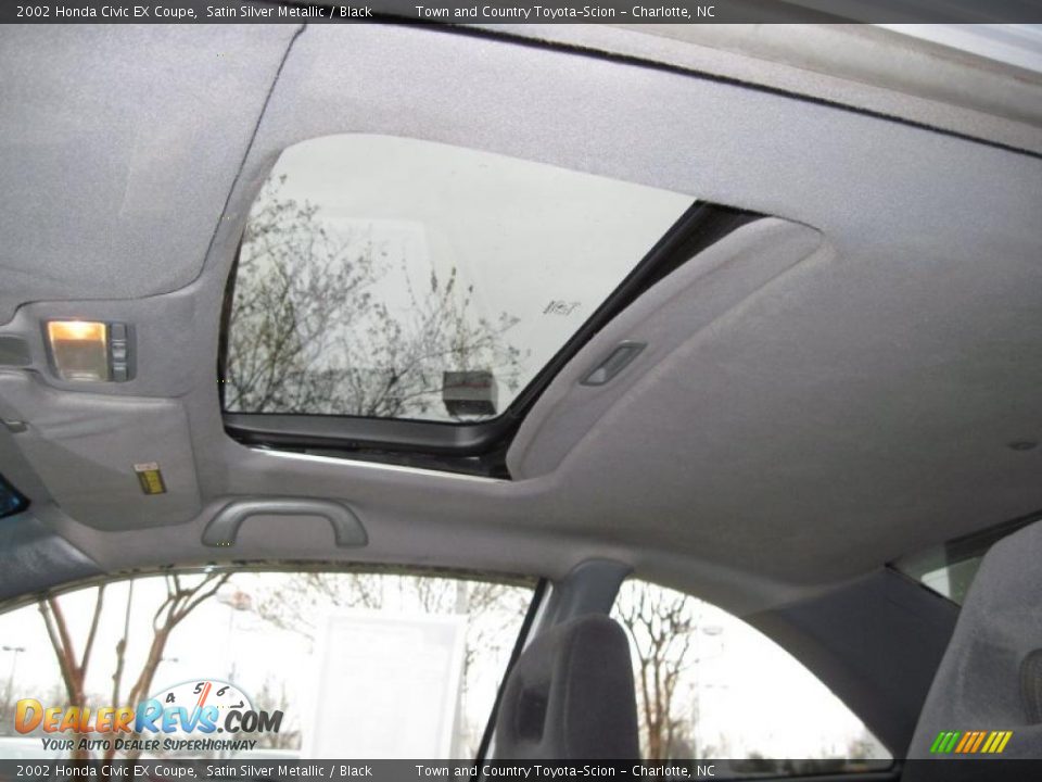 2002 Honda Civic EX Coupe Satin Silver Metallic / Black Photo #8