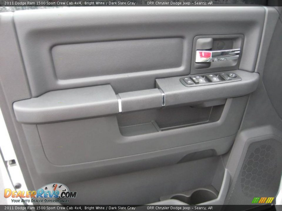 2011 Dodge Ram 1500 Sport Crew Cab 4x4 Bright White / Dark Slate Gray Photo #12