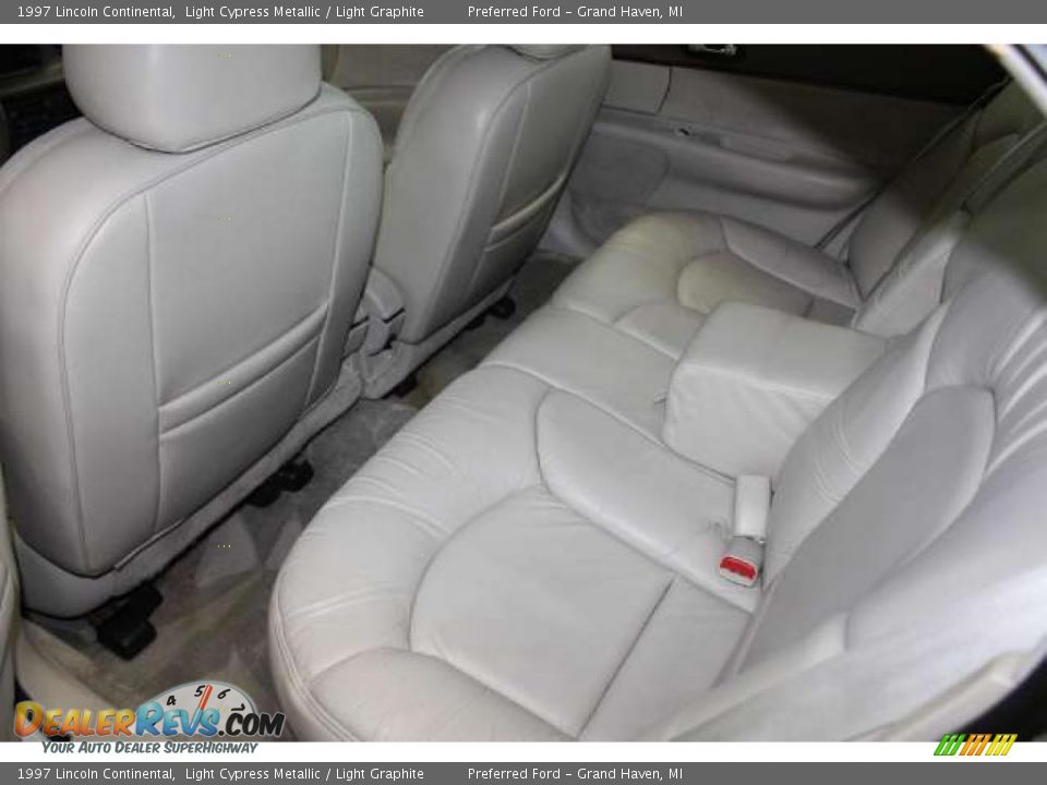 Light Graphite Interior - 1997 Lincoln Continental  Photo #20
