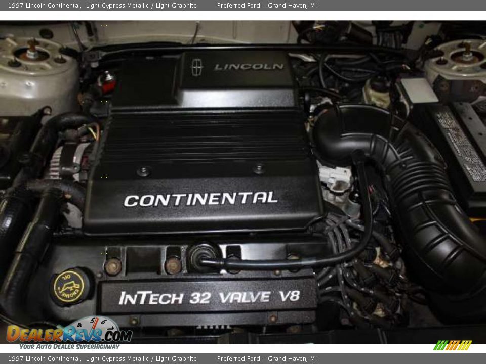 1997 Lincoln Continental  4.6 Liter DOHC 32-Valve V8 Engine Photo #27