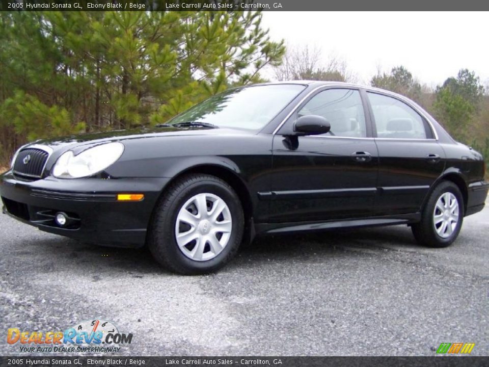 2005 Hyundai Sonata GL Ebony Black / Beige Photo #2