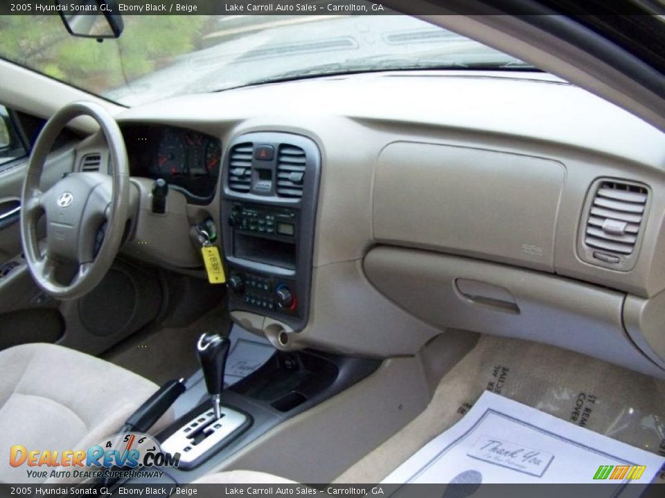 2005 Hyundai Sonata GL Ebony Black / Beige Photo #6