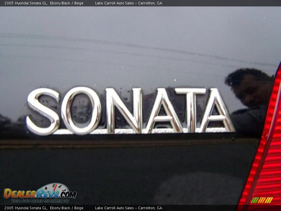 2005 Hyundai Sonata GL Ebony Black / Beige Photo #10